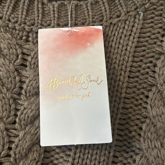 NWT Women’s A Beautiful Soul Felicitee Distressed Crop Cable Knit Sweater Sz 1X - Picture 5 of 8